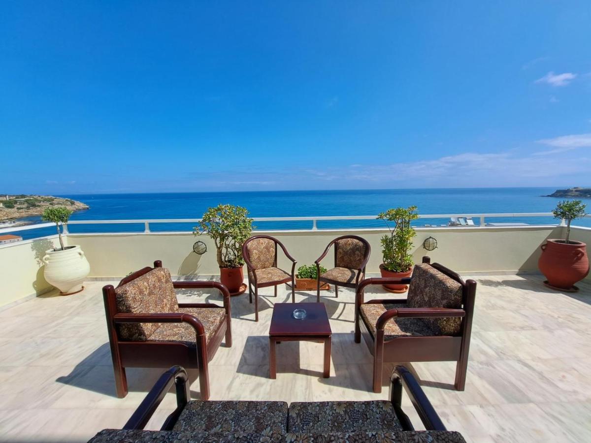 העיירה רתימנו Seaview Flora'S Luxury Apartment-300Meters From The Beach מראה חיצוני תמונה