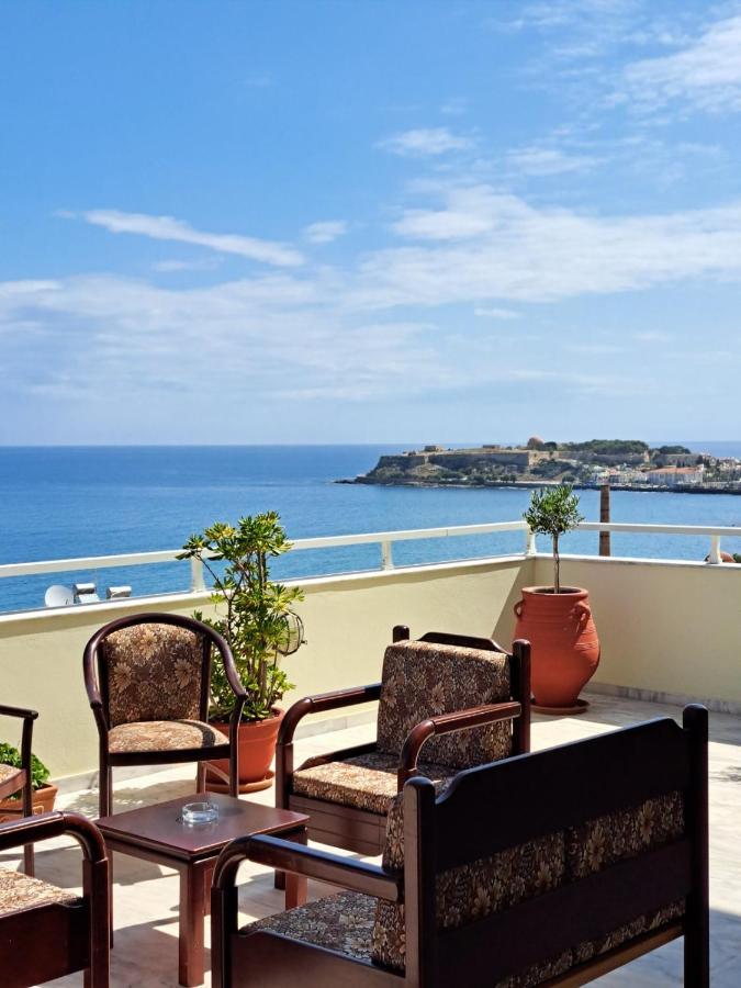 העיירה רתימנו Seaview Flora'S Luxury Apartment-300Meters From The Beach מראה חיצוני תמונה