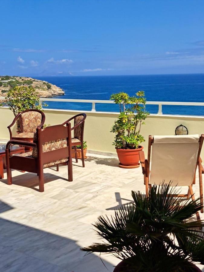 העיירה רתימנו Seaview Flora'S Luxury Apartment-300Meters From The Beach מראה חיצוני תמונה