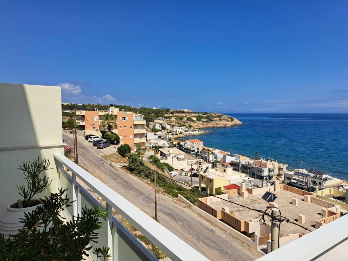 העיירה רתימנו Seaview Flora'S Luxury Apartment-300Meters From The Beach מראה חיצוני תמונה